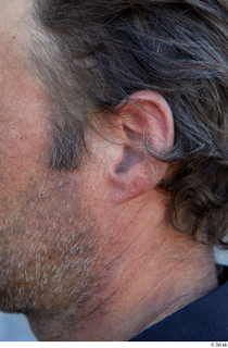 Street  752 ear 0001.jpg